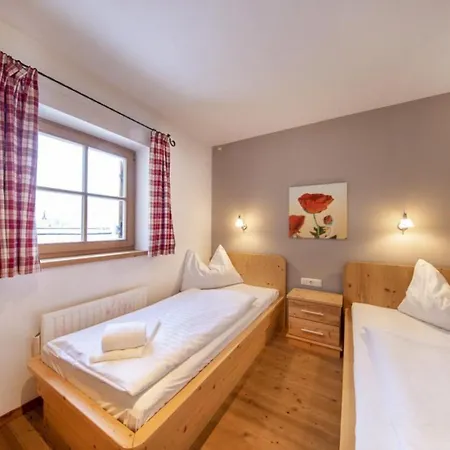 Schoeneben Milka Holiday home *