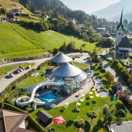 Schoeneben Milka Wald im Pinzgau